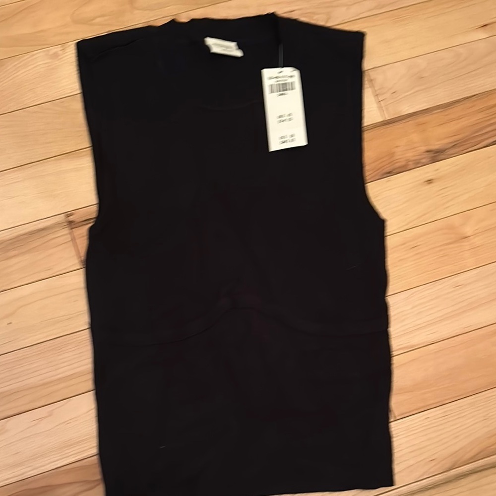 Black Sleeveless Top